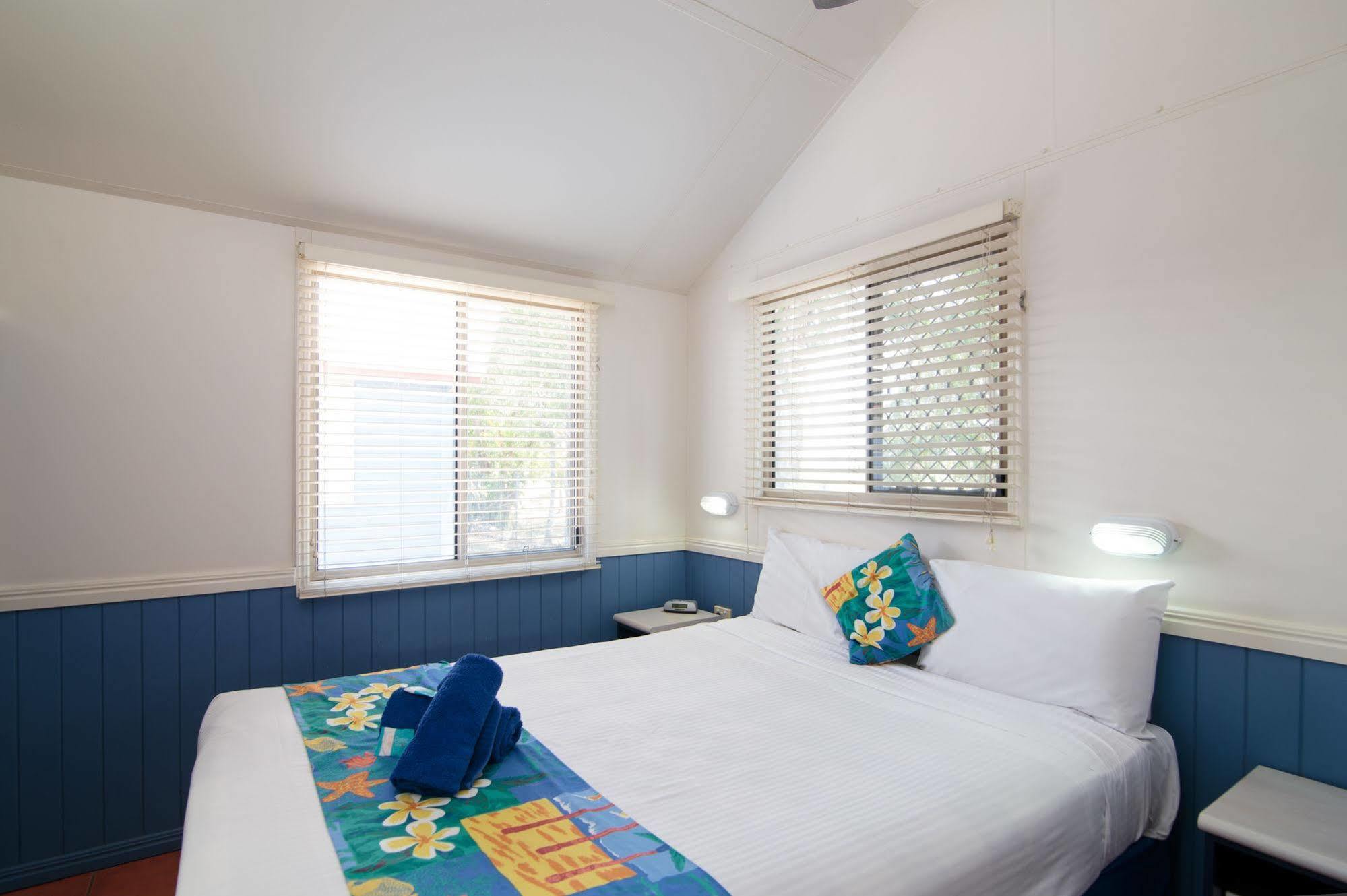 Maroochydore Cabins Hotel Bagian luar foto