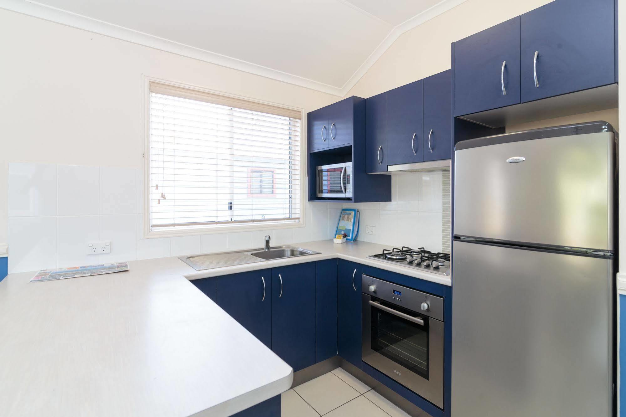 Maroochydore Cabins Hotel Bagian luar foto