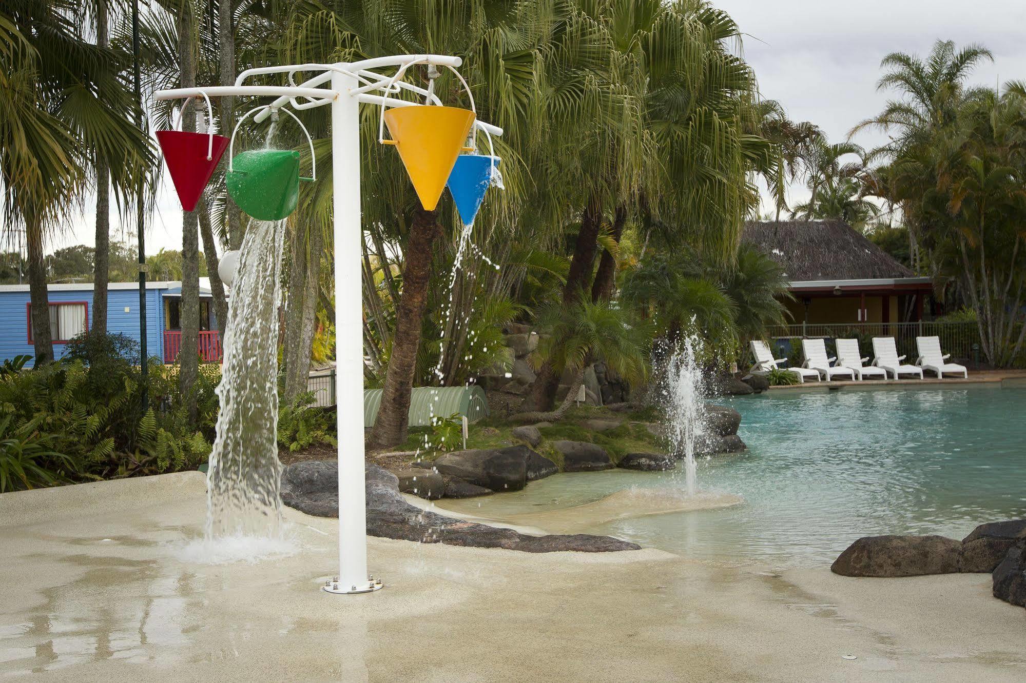 Maroochydore Cabins Hotel Bagian luar foto
