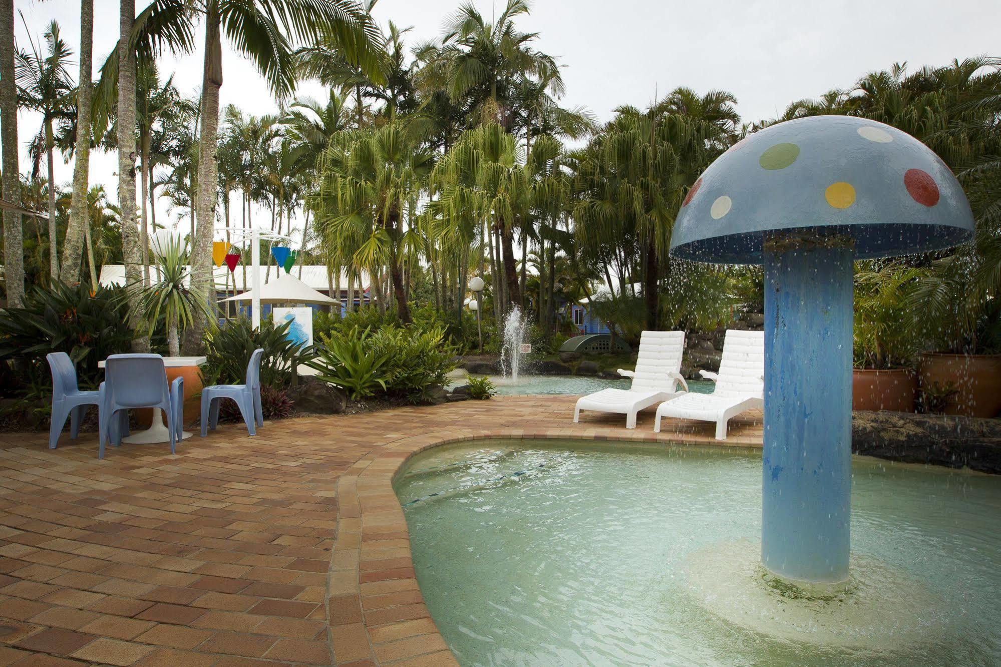 Maroochydore Cabins Hotel Bagian luar foto