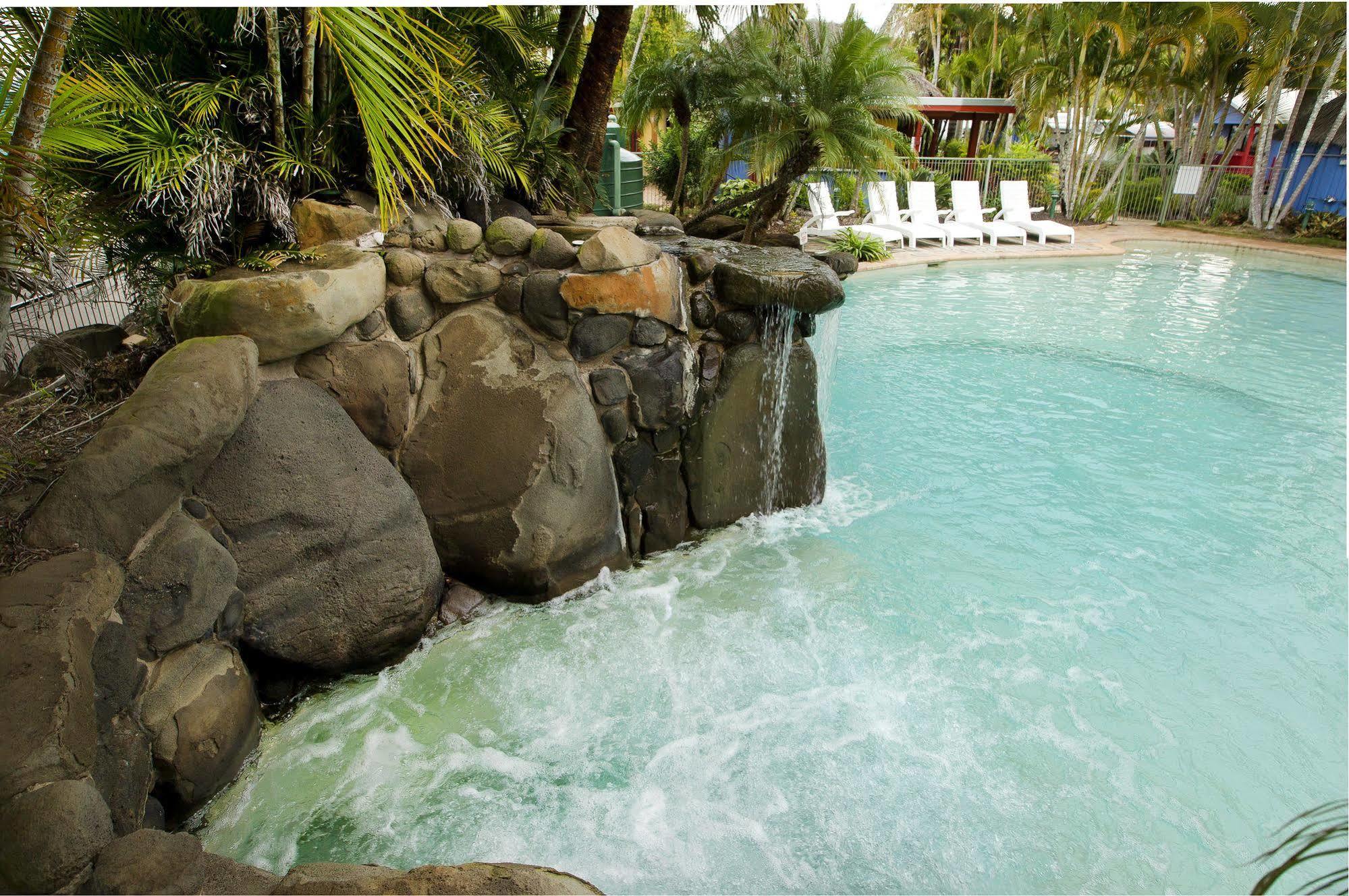 Maroochydore Cabins Hotel Bagian luar foto